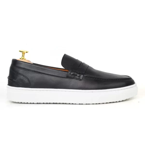 R'358 BASKETS EN CUIR NOIR